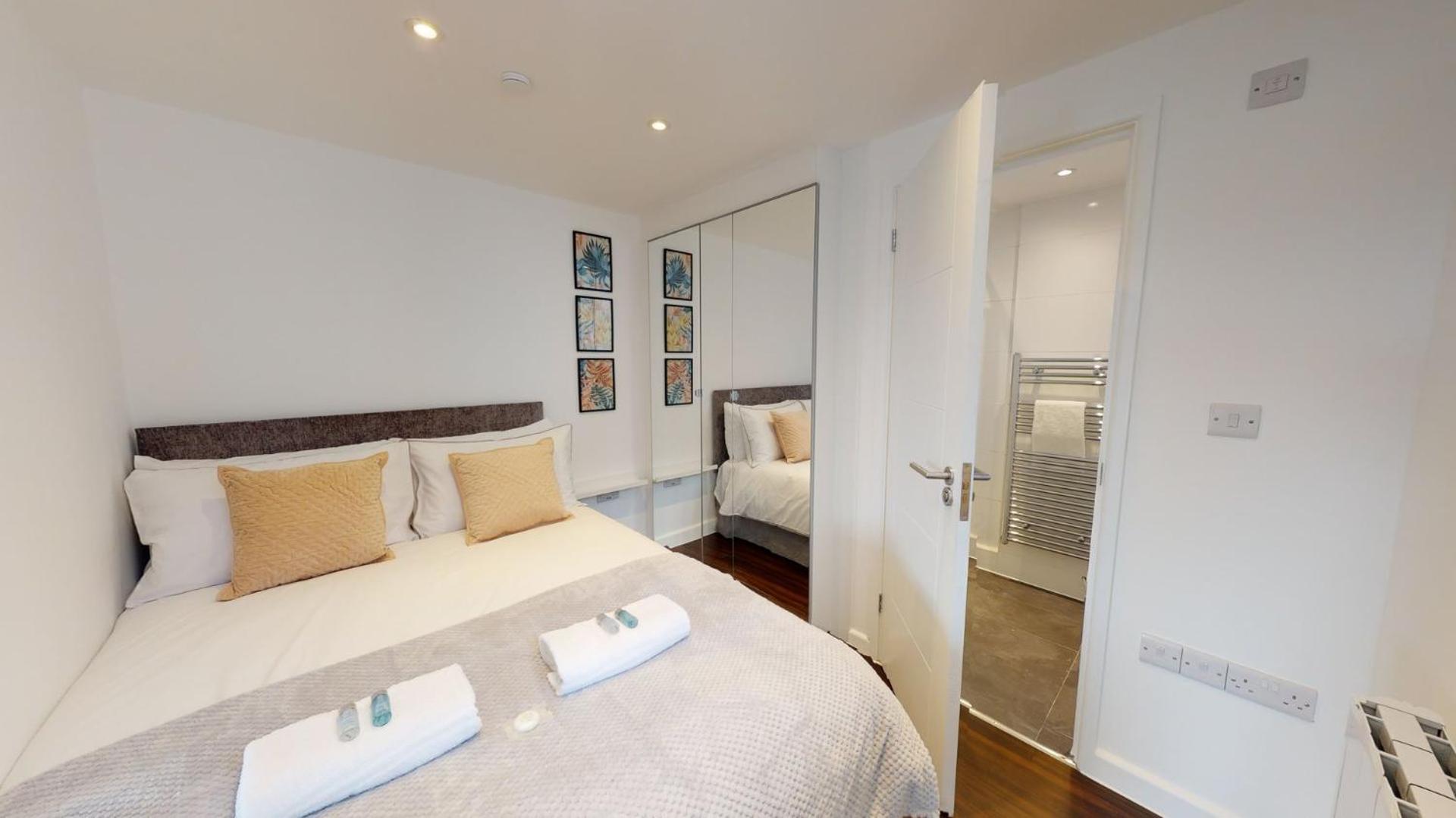 Stylish Apartment W/ Private Garden - Dog Friendly Newport  Dış mekan fotoğraf